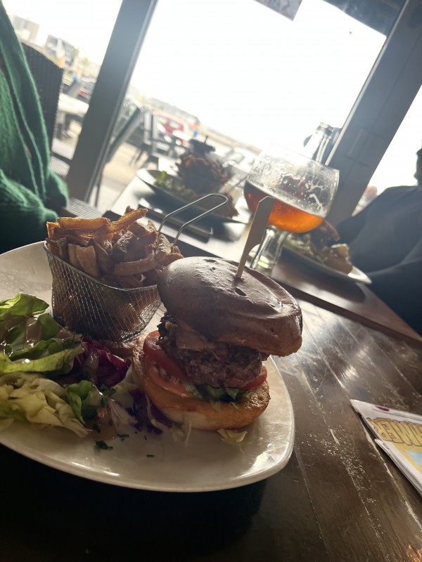 Manger l'un des meilleurs burger du havre 